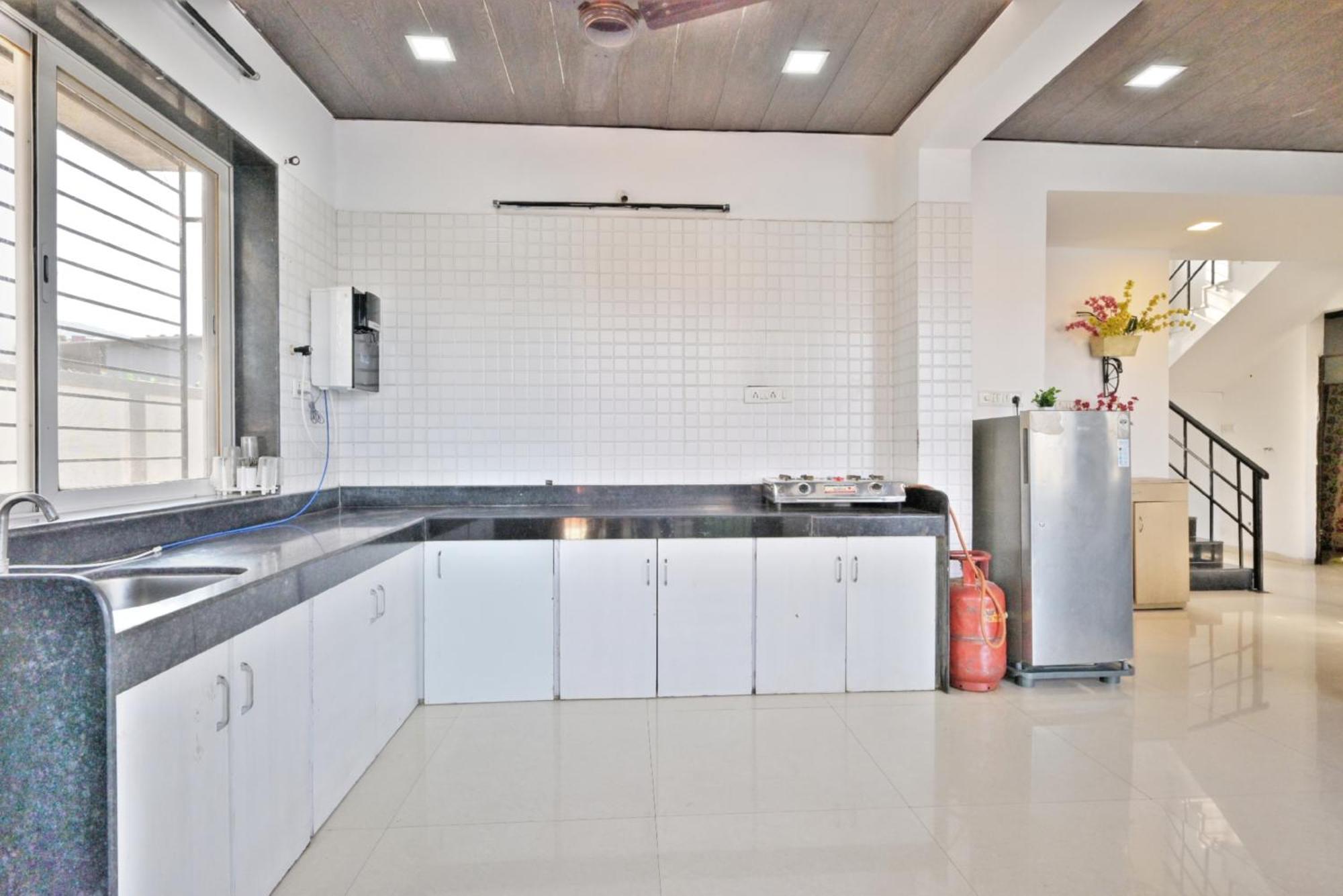 Ll Empyrean Stay Ll 4Bhk Ll Ac Ll Pool Ll Mystical Stone Villa Ll Lonavala Exterior foto